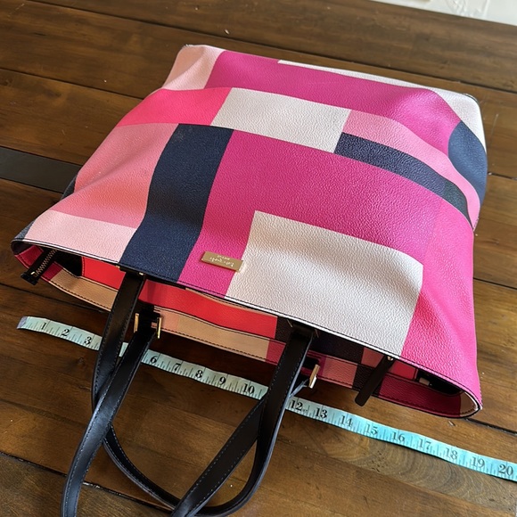 Kate Spade Lolly Print Mod Zippered Tote Bonus Wristlet - Picture 6 of 12